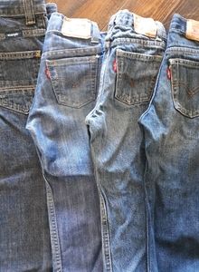 Levis and Wrangler jeans bundle